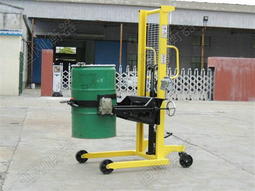 工廠直銷電子自動防爆倒桶秤油桶倒料秤 廠家定做電子秤電動翻轉(zhuǎn)倒桶秤