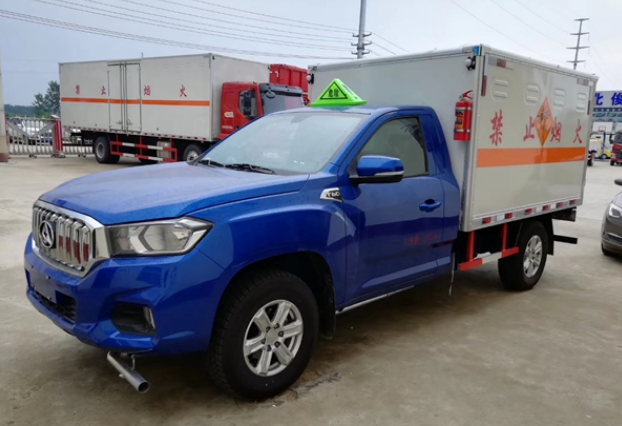 上汽大通皮卡爆破器材運輸車 四驅防爆與電動化革新下的專業(yè)解決方案